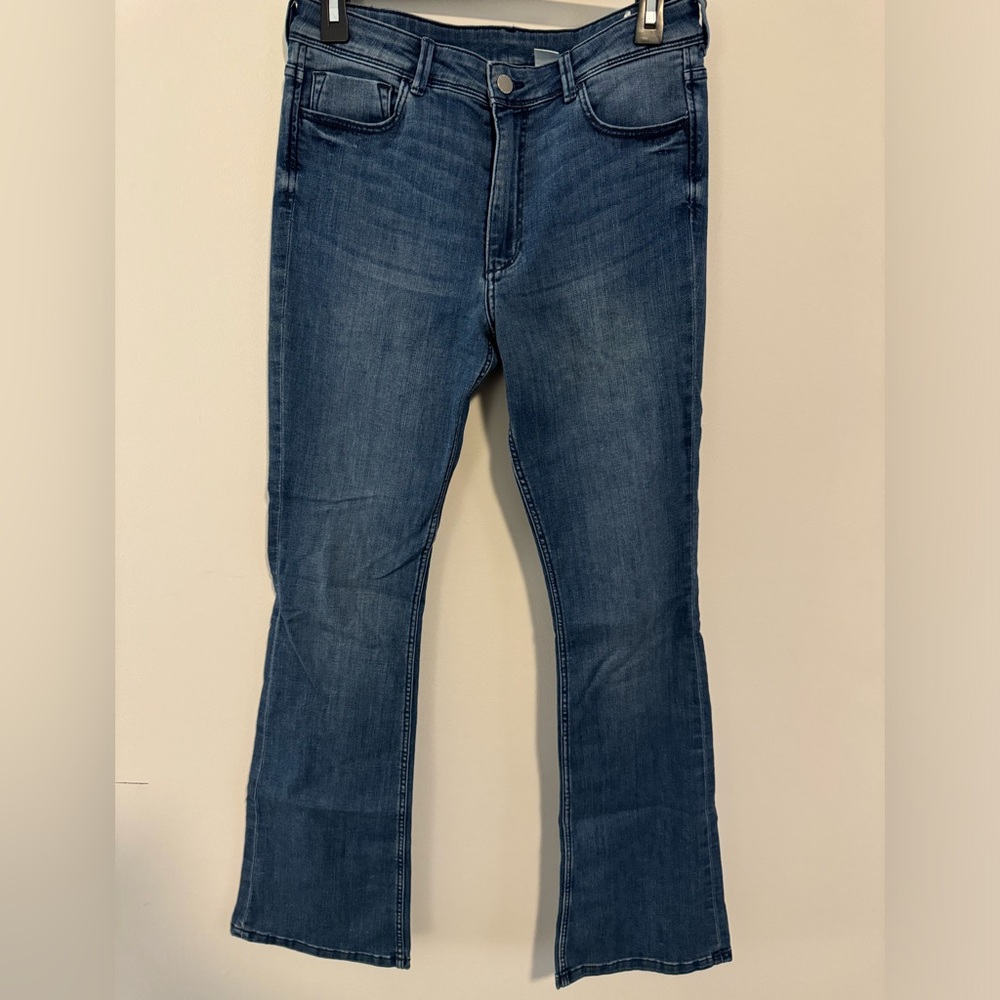 H&M mini flare Jean